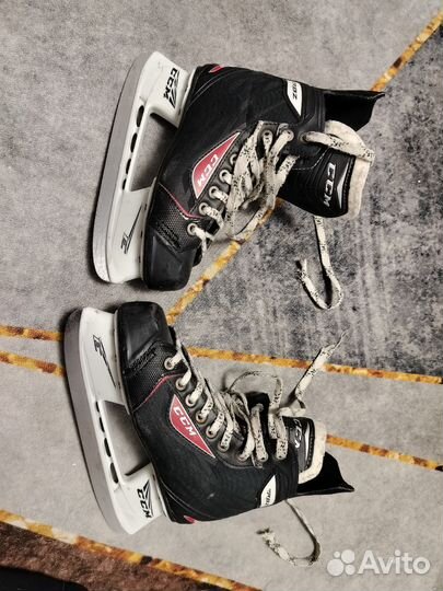 Коньки хоккейные детские размер 37