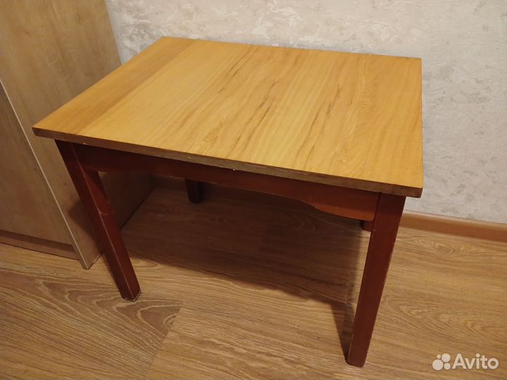 Шкаф советских времен