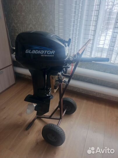 Лодочный мотор