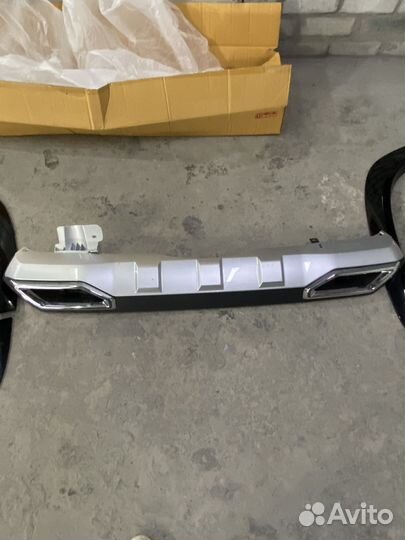 Обвес Mitsubishi Pajero Sport