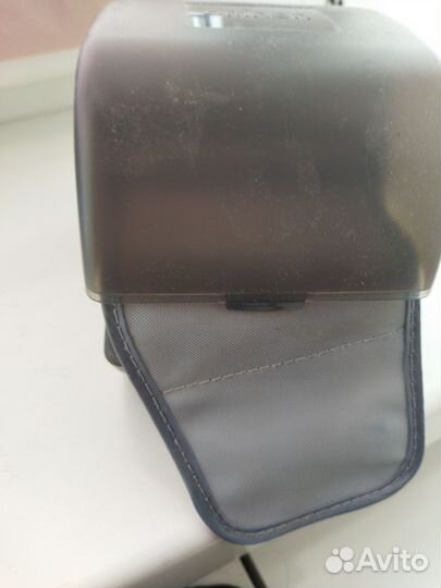 Тонометр на запястье omron