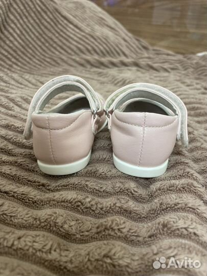 Сандали для девочки 20 размер