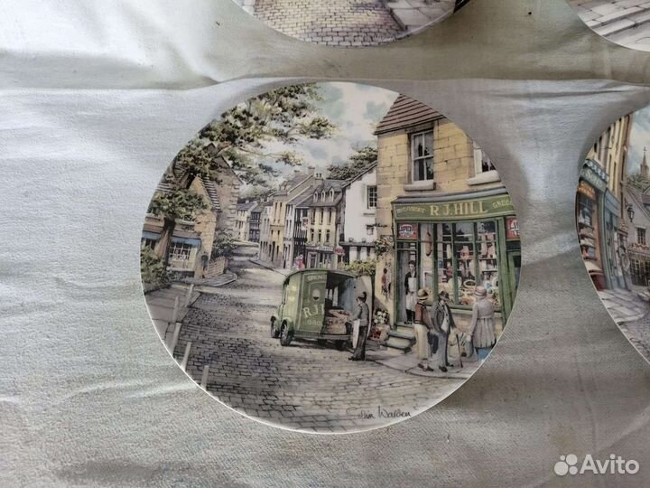 Коллекционные настенные тарелки 4 шт