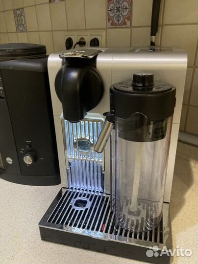 Кофемашина nespresso latissima pro 750 delonghi