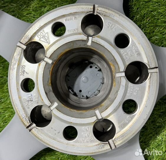 Одноширокие, кованные диски Porsche Macan, r18 9J