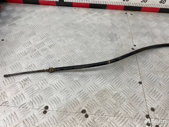 Б/У трос ручного тормоза (ручника) задний правый