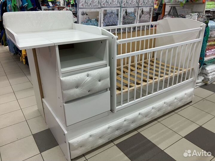 Кровать трансформер c маятником Дива