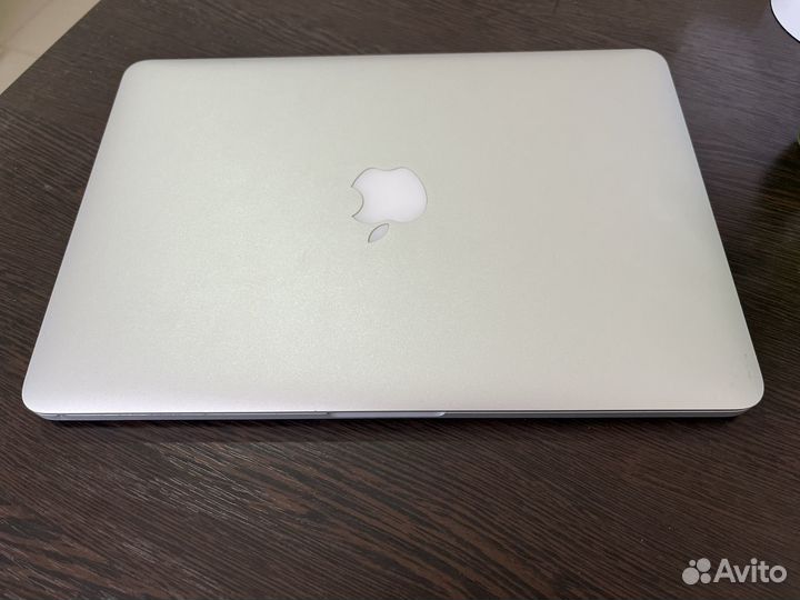 Ноутбук Apple MacBook Pro 13