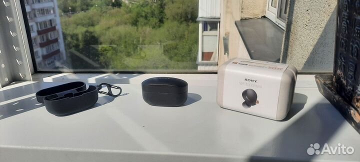 Наушники Sony WF-1000xm4