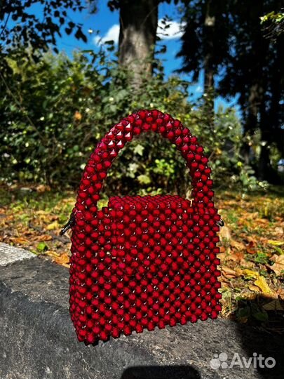 Сумка из бусин ручной работы