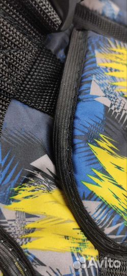 Бескаркасное автокресло от AX55