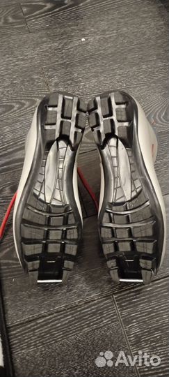 Лыжные ботинки 38 размер