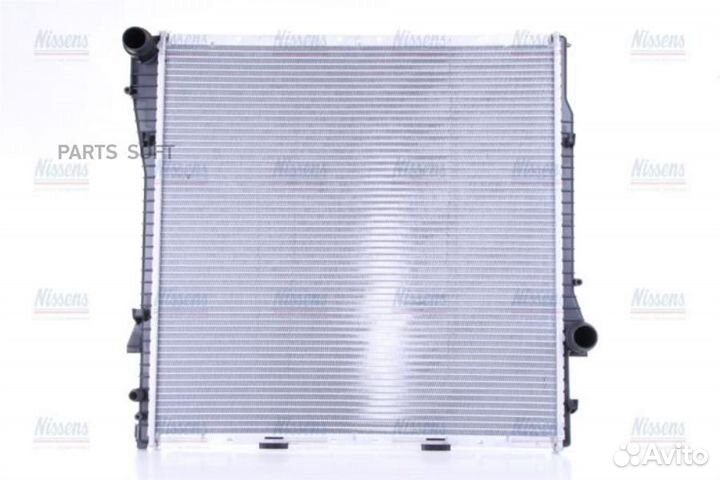 Радиатор охлаждения двс BMW X5 series E53 (2000) X