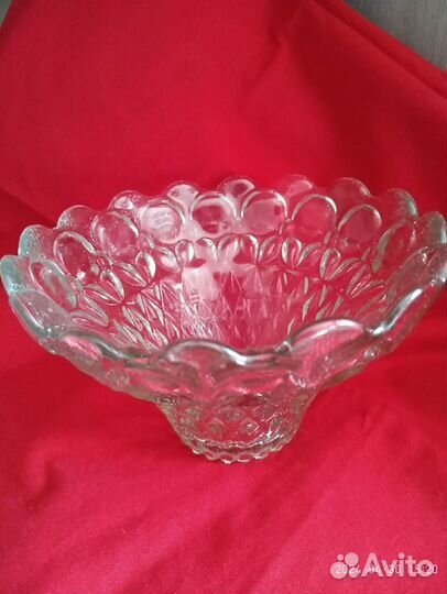 Ваза стеклянная