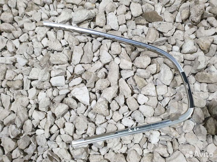 Молдинг форточки Volkswagen Passat B5+