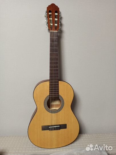 Продается гитара