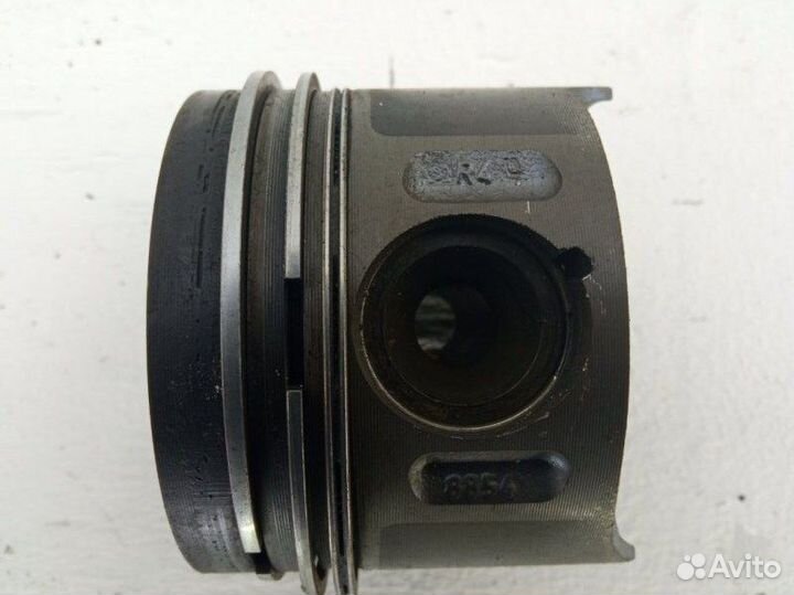 Поршень Mercedes-Benz Vito W639 OM646 2005