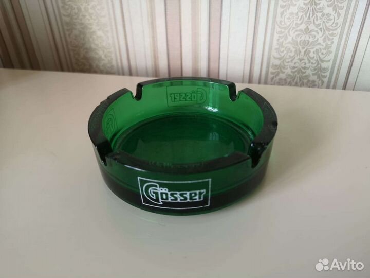 Пепельница цветное стекло