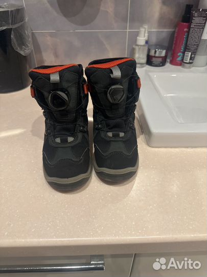 Ботинки зимние детские 30 размер Ecco