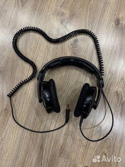 Наушники sennheizer HD215