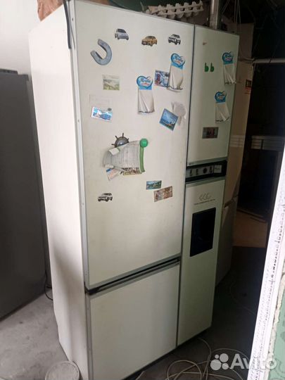Холодильник бу whirlpool sbs