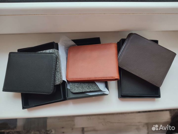 Картхолдер Vaultskin Manhattan с rfid защитой
