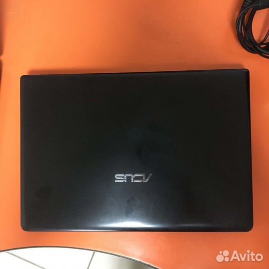Ноутбук - asus X401A- 8LO