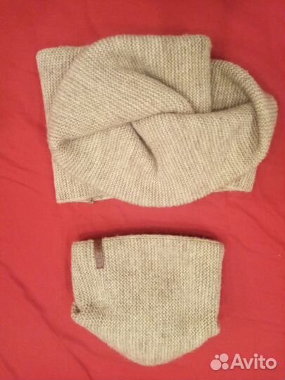 Шапка зимняя и шарф снуд