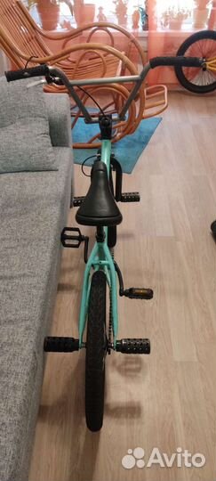 Трюковой велосипед BMX