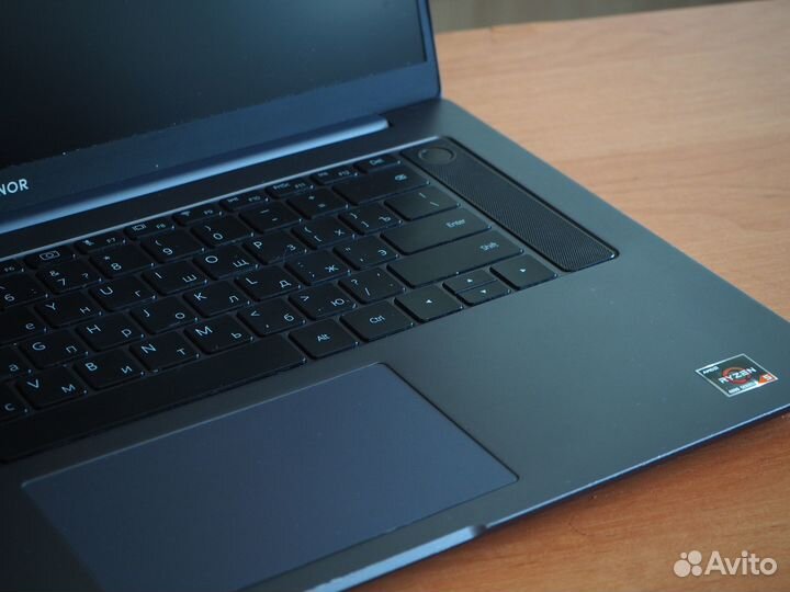 Ноутбук honor MagicBook Pro 16 R5/16/512 Gray (hly