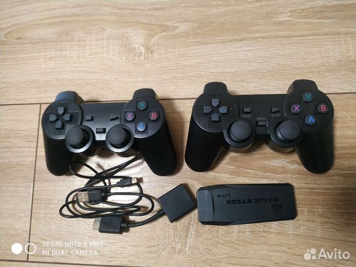 Игровая приставка Game stick late 64 gb