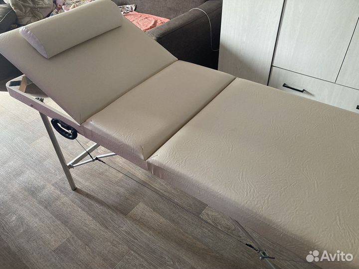 Массажный стол