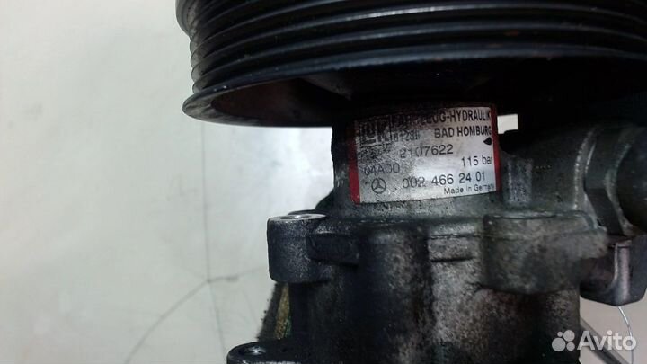 Гур Mercedes CLK W208, 2000