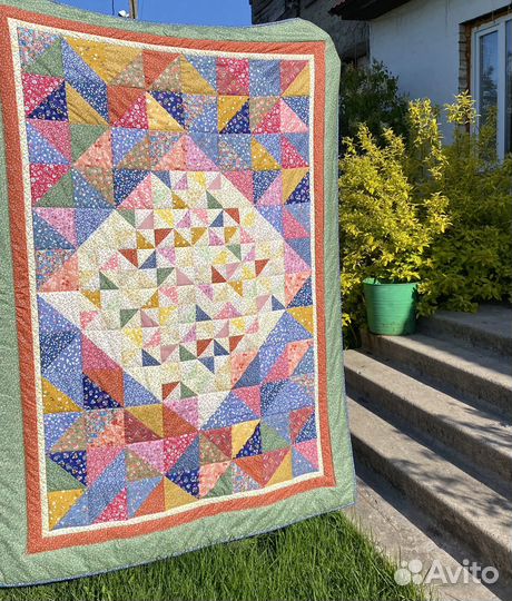 Лоскутное одеяло ручной работы