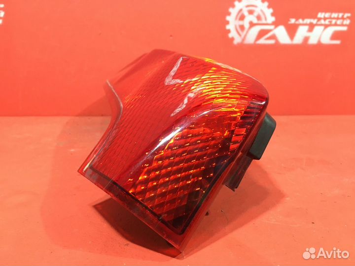 Фонарь задний правый Nissan Note E11 хетчбэк