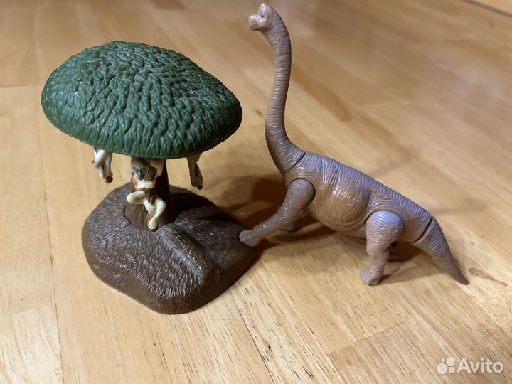 Игрушка из макдоналдс 2000 года