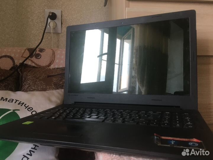 Ноутбук Lenovo