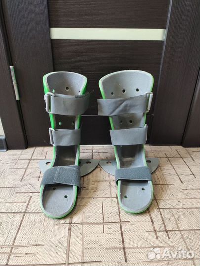 Туторы для голеностопа