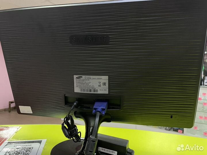 Монитор Samsung LS22D300NY