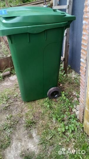 Мусорный бак 240л