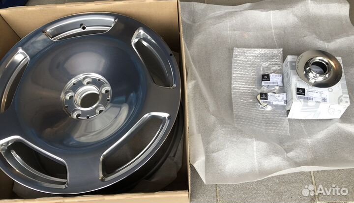 Колеса А2234014200 летние р20 на 223 Майбах