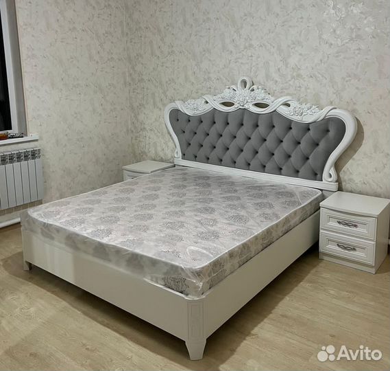 Спальный гарнитур Анет