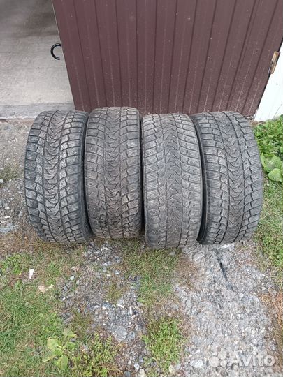 Minerva Eco Stud 225/45 R18 95H