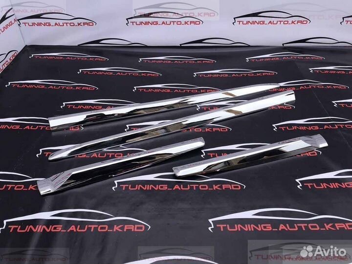 Молдинги дверей Toyota Land Cruiser Prado 150 X188