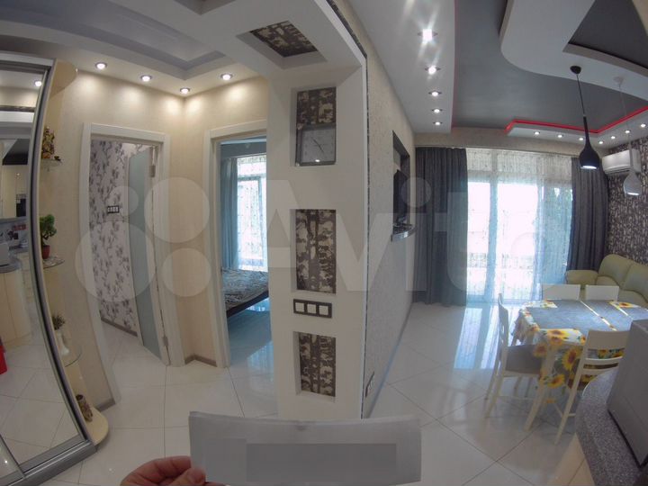 2-к. квартира, 65 м², 1/6 эт.