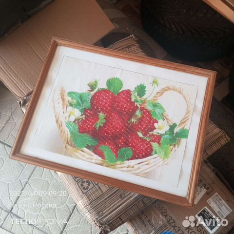 Картина из страз клубника В корзине