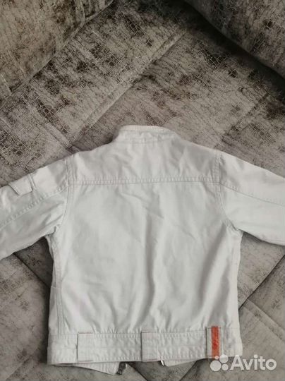 Джинсовая куртка