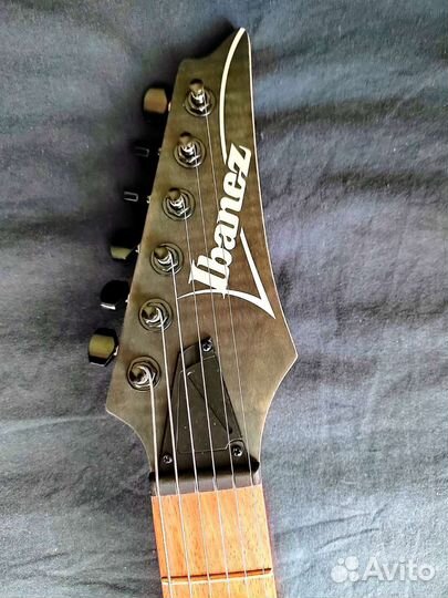 Электро гитара