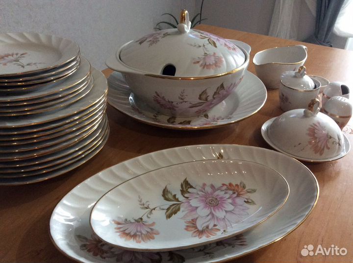 Сервиз столовый