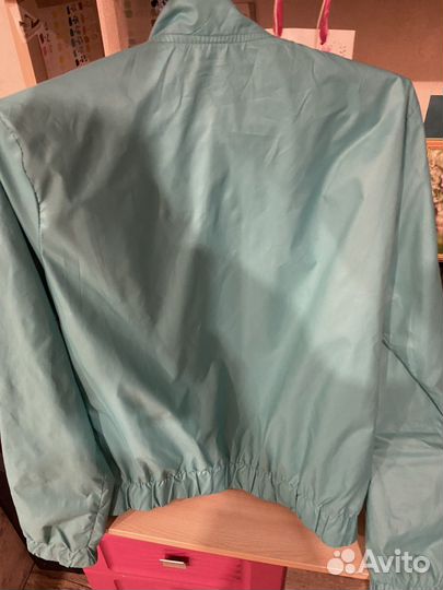 Куртка ветровка женская